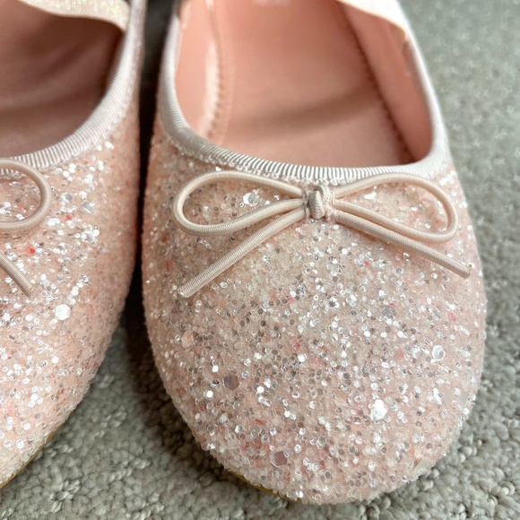 H&M Ballerina flats - rose gold- shimmer- dress up - pretty - sz 1.5 US /NWT - Picture 1 of 4
